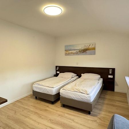 Hotel Rennekamp Oyten Buitenkant foto