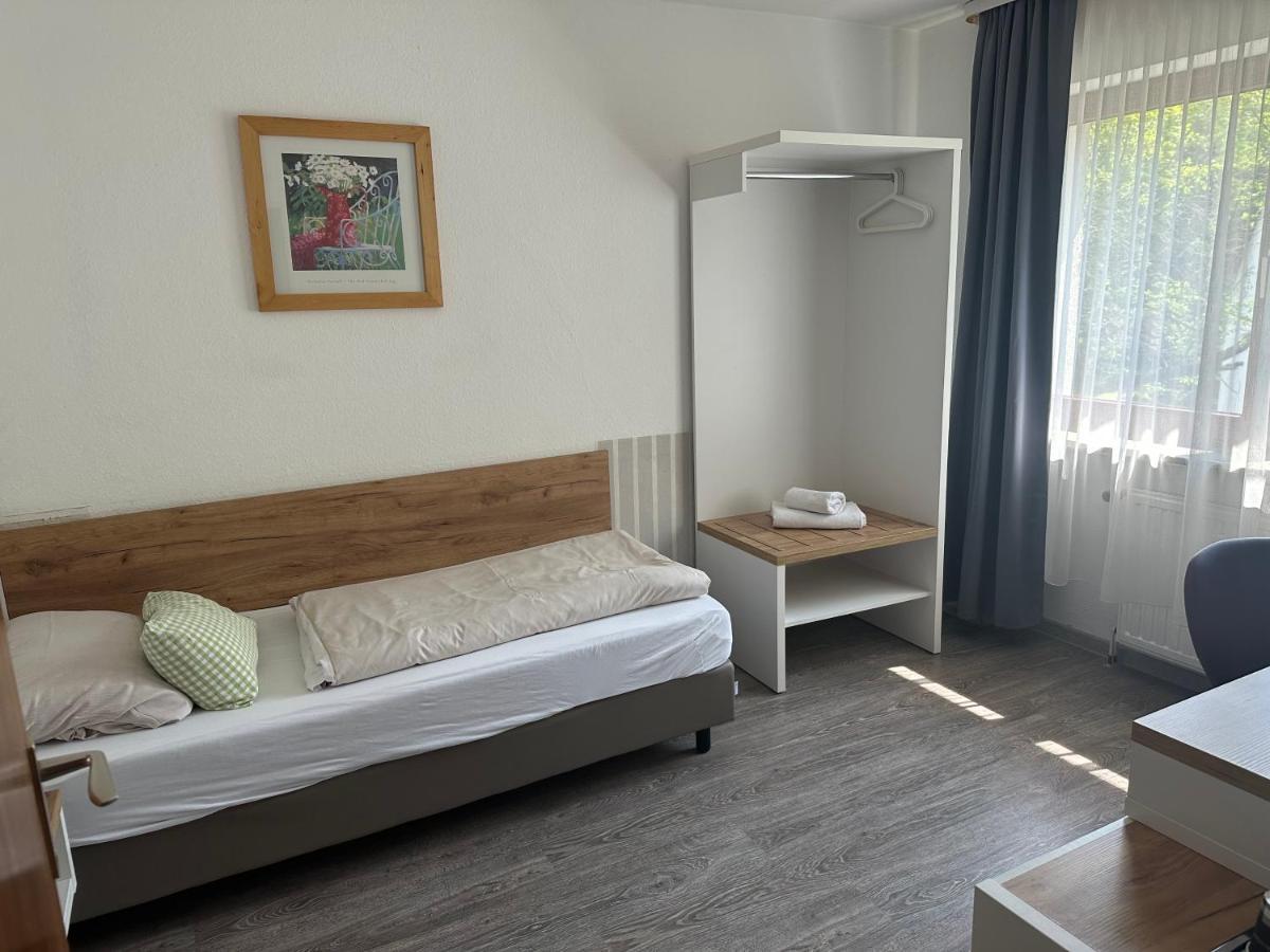Hotel Rennekamp Oyten Buitenkant foto