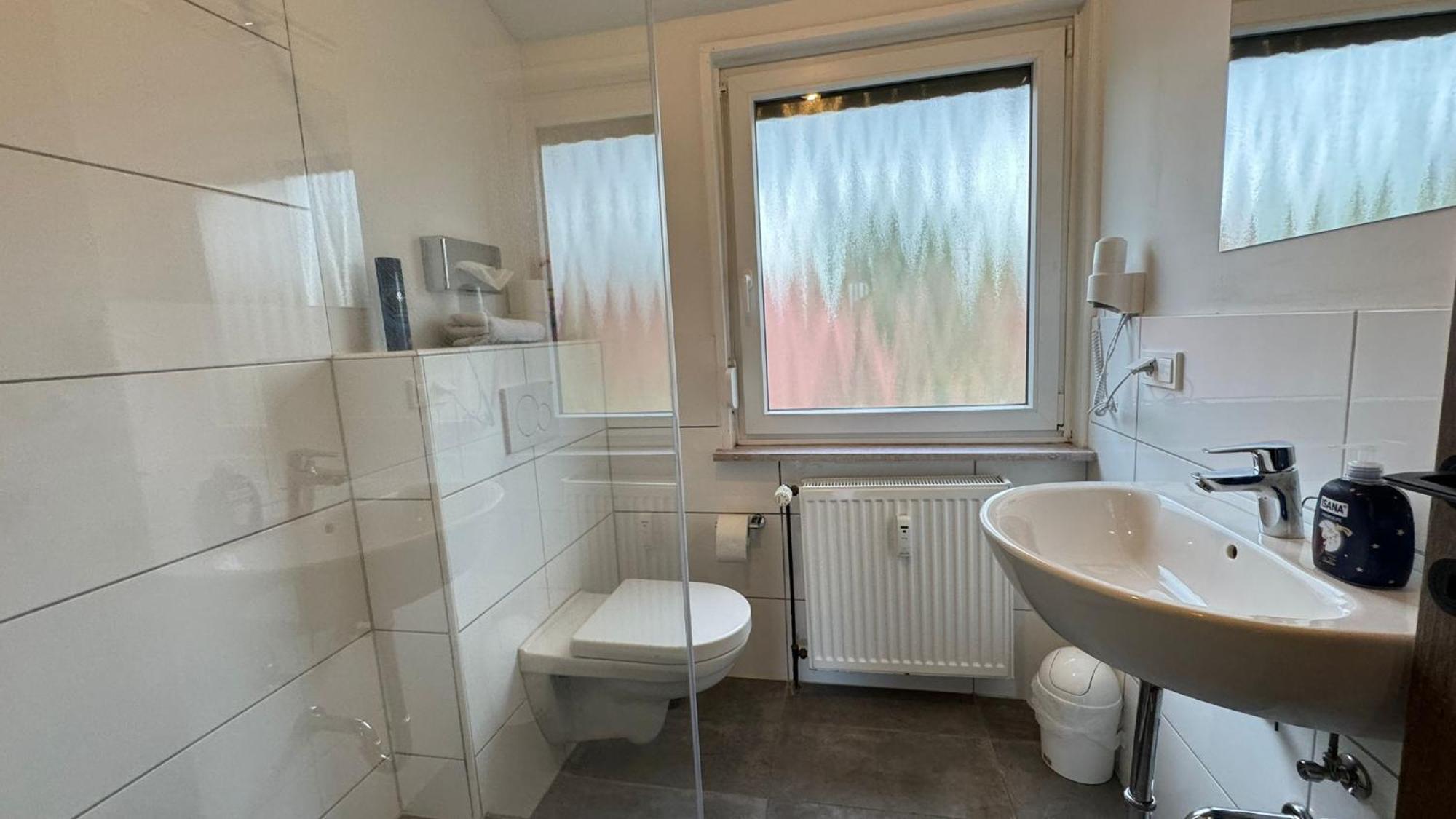Hotel Rennekamp Oyten Buitenkant foto