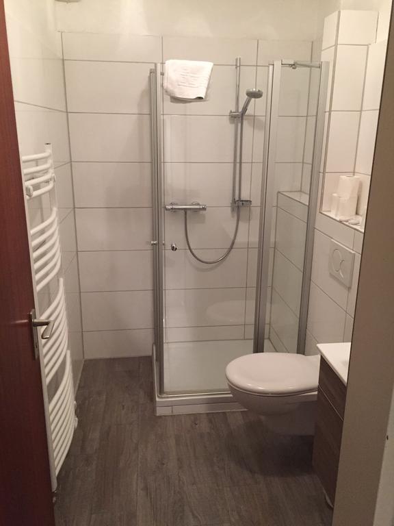 Hotel Rennekamp Oyten Buitenkant foto